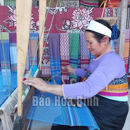Thao Ly Homestay Mai Chau Hoa Binh Bagian luar foto