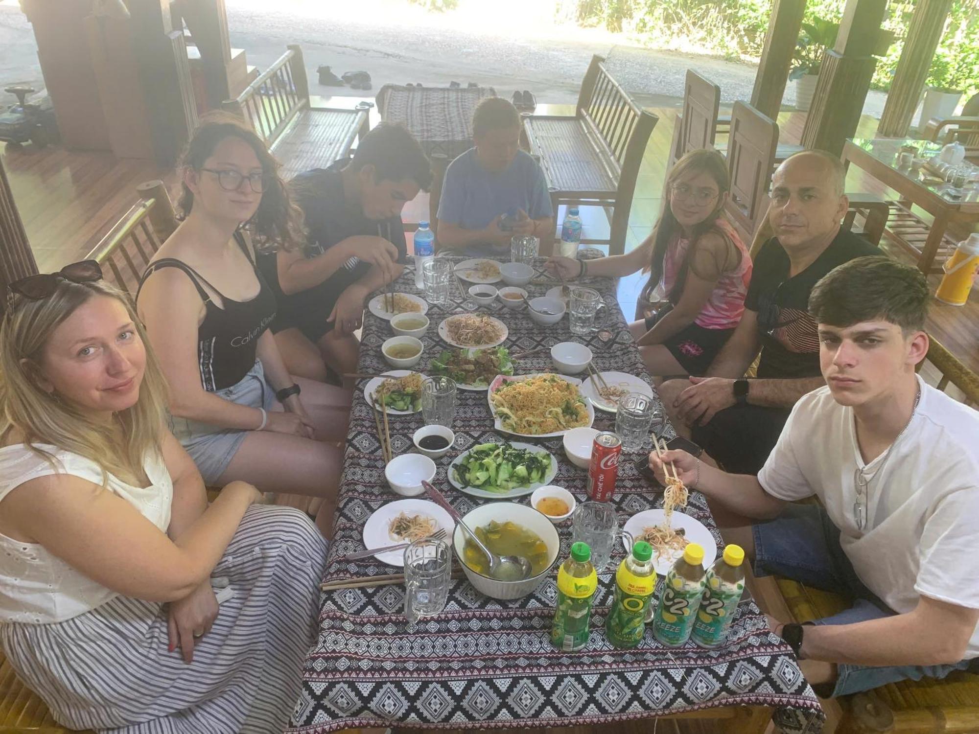 Thao Ly Homestay Mai Chau Hoa Binh Bagian luar foto