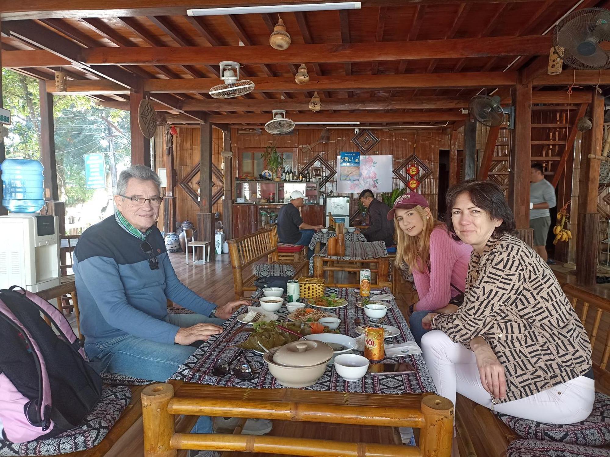 Thao Ly Homestay Mai Chau Hoa Binh Bagian luar foto