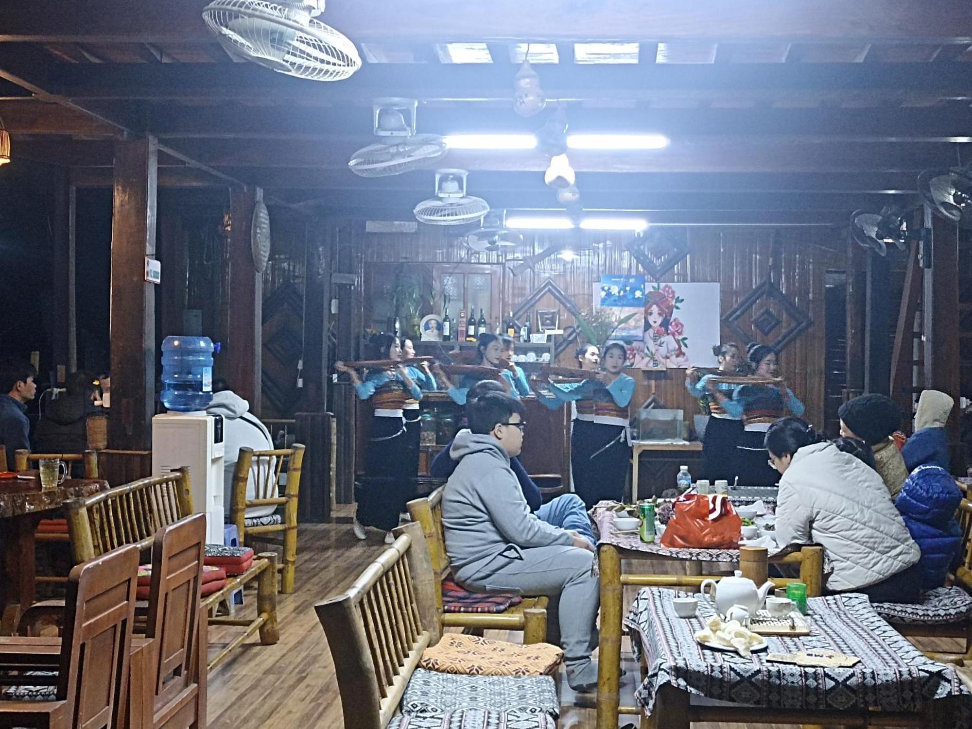 Thao Ly Homestay Mai Chau Hoa Binh Bagian luar foto